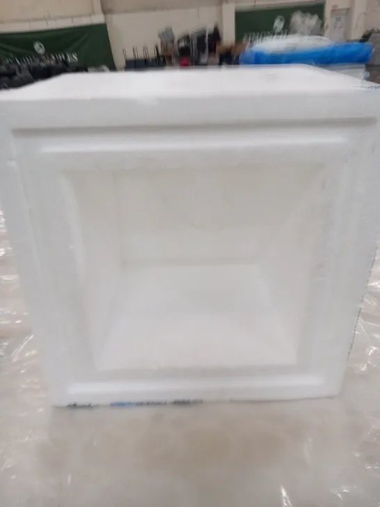 PALLET OF APPROXIMATELY 20 POLYSTYRENE CONTAINERS