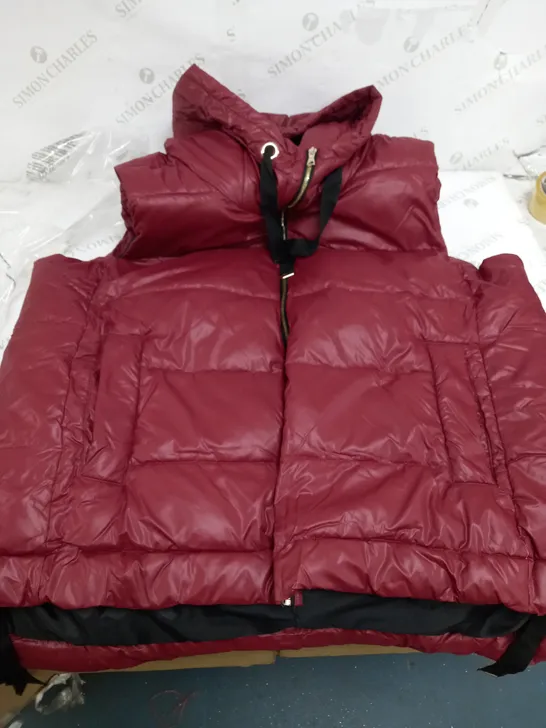 NUAGE RED GILET JACKET SIZE 3XL