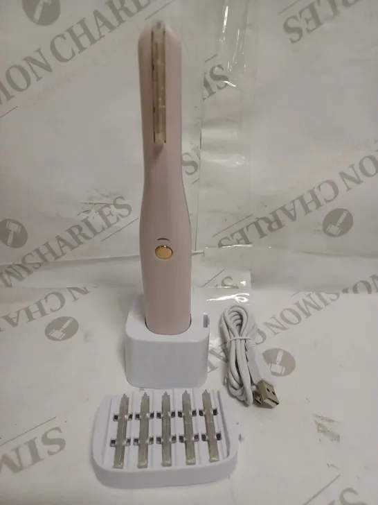 MAGNITONE DERMAQUEEN - VIBRA-SONIC FACIAL DERMAPLANE