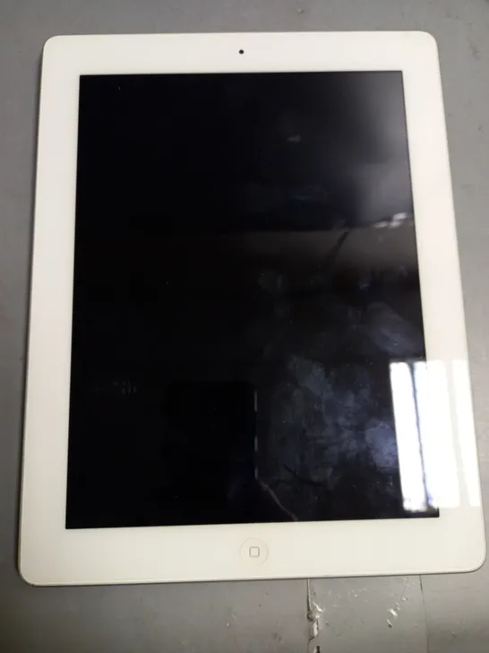 UNBOXED APPLE IPAD 4 GREY