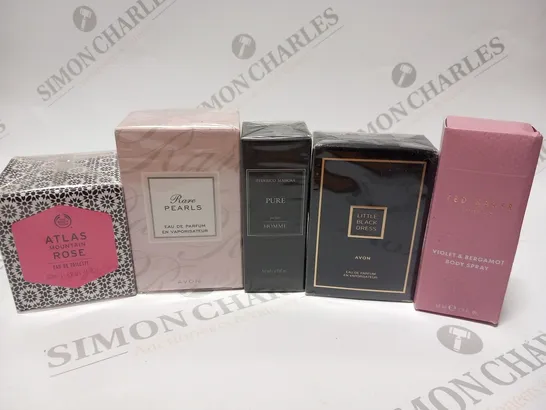 APPROXIMATELY 11 ASSORTED BOXED FRAGRANCES TO INCLUDE;