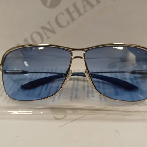 BOX OF APPROX 10 PAIRS OF POLICE 2684 SUNGLASSES