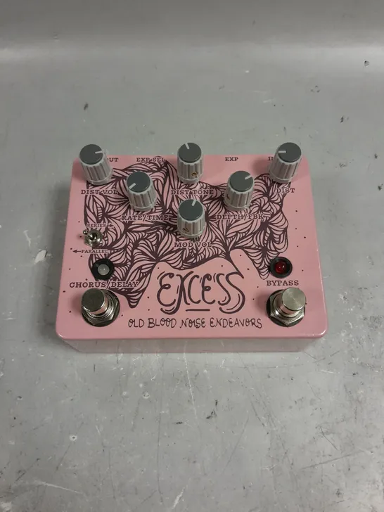 BOXED OLD BLOOD NOISE ENDEAVORS EXCESS DISTORTION CHORUS DELAY PEDAL