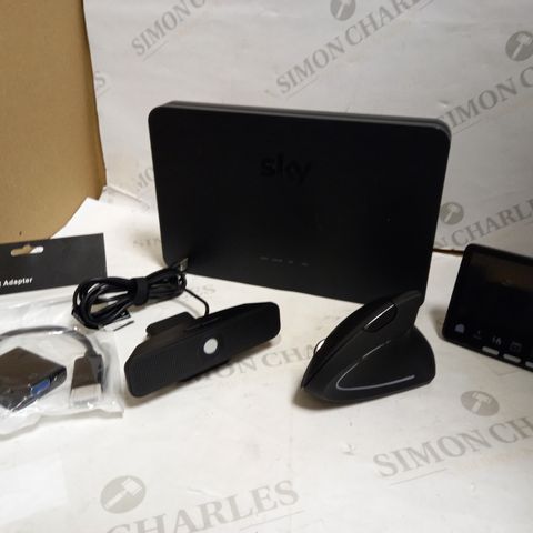 LOT OF APPROXIMATELY 10 ASSORTED ELECTRICAL ITEMS, TO INCLUDE DISPLAY PORT ADAPTER, WEBCAM, MOUSE, ETC