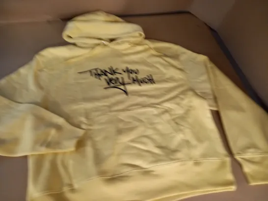 YELLOW SLOGAN HOODIE - XL