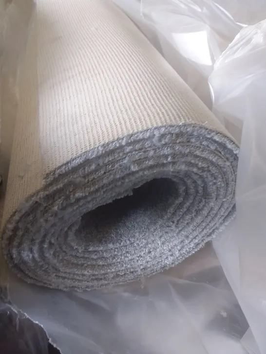 ROLL OF QUALITY EC FREEDOM EMBER CARPET APPROXIMATELY 4X4.8M