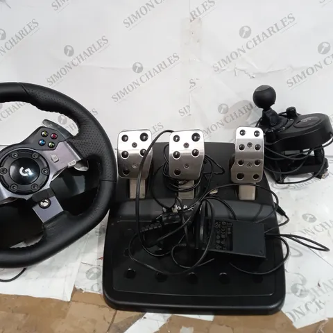 LOGITECH G920 DRIVING FORCE RACING WHEEL