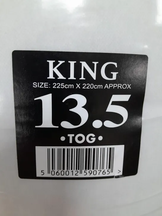 KINGSIZE 13.5 TOG DUVET