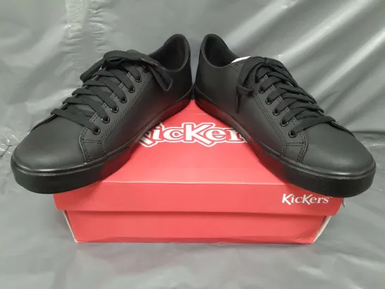 BOXED PAIR OF KICKERS SHOES IN BLACK EU SIZE 42