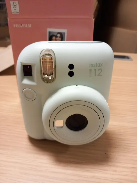 BOXED FUJIFILM INSTAX MINI 12 INSTANT CAMERA