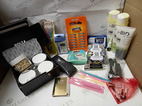 LOT OF APPROX 10 ASSORTED COSMETIC PRODUCTS TO INCLUDE EYEBROW ENHANCE SERUM, ALL OVER BODY BAR, BROW RAZORS, ETC