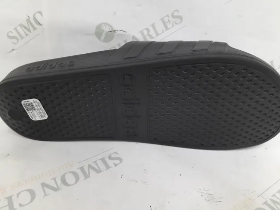 ADIDAS ADILETTE AQUA SLIDES IN BLACK - UK 11