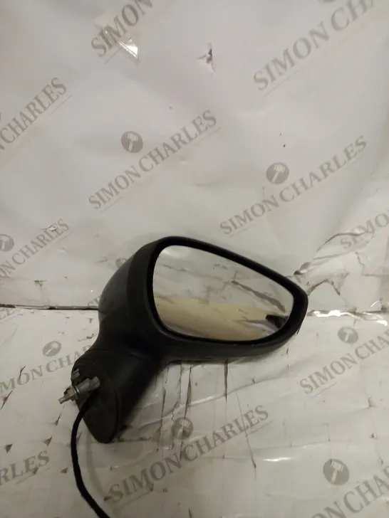 FORD FIESTA VI RIGHT MIRROR 