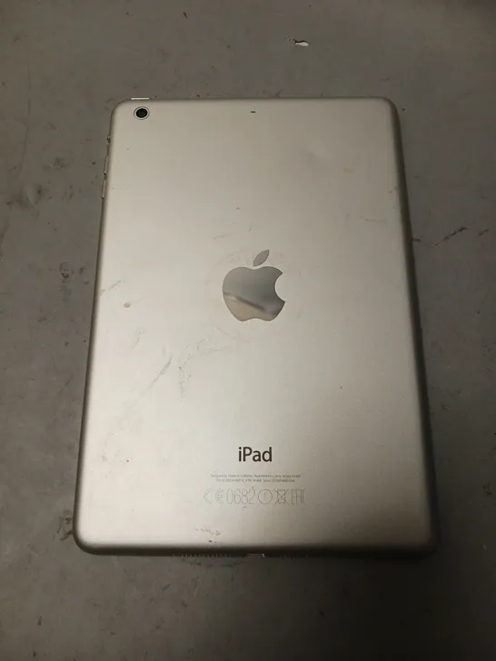 UNBOXED APPLE IPAD MODEL A1489