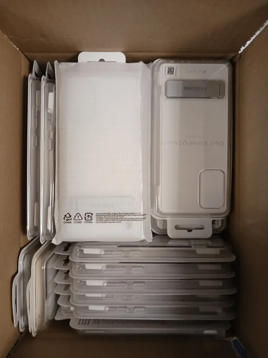 APPROXIMATELY 40 BOXED CLEAR STANDING COVER CASES FOR SAMSUNG GALAXY A72