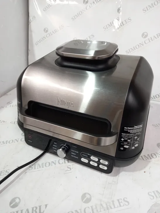 BOXED NINJA FOODI MAX PRO HEALTH GRILL & AIR FRYER AG651UK