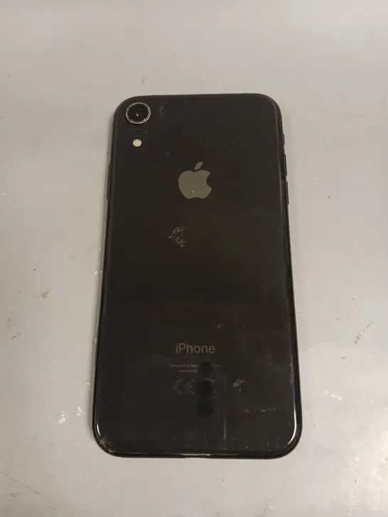 APPLE IPHONE SMARTPHONE - MODEL UNSPECIFIED 