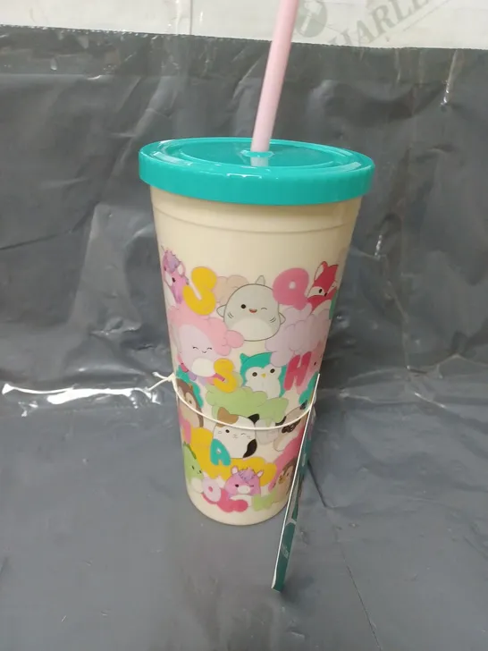 SQUISHMALLOWS BEAKER WITH STRAW