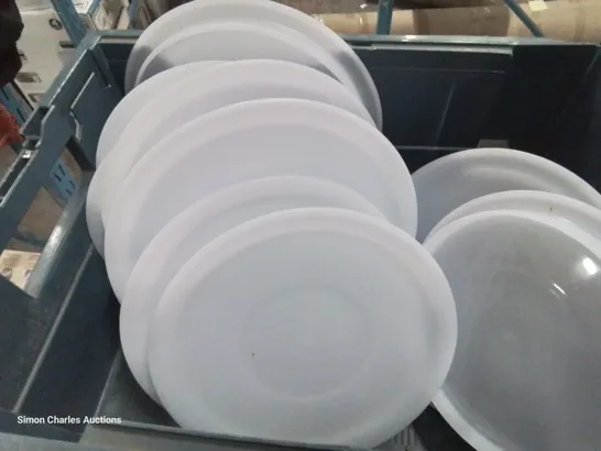 TRAY OF ASSORTED TEFAL PAN LIDS, UTENSILS & PLASTIC DISHES