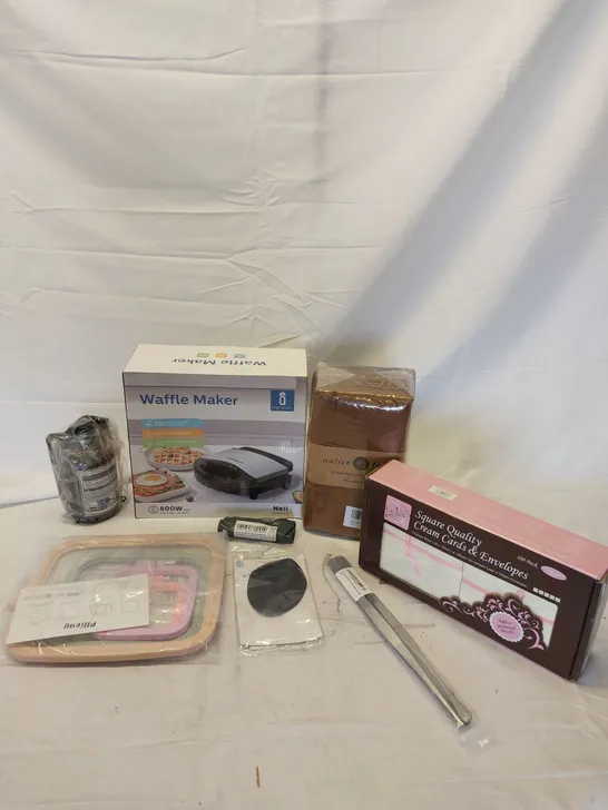 APPROXIMATELY 8 ASSORTED BRAND NEW BOXED PRODUCTS TO INCLUDE;