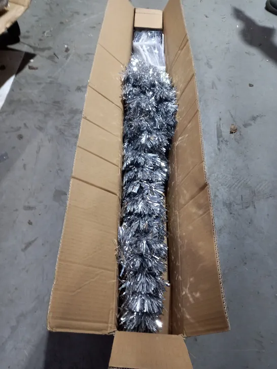 BOXED SILVER FIBRE OPTIC TREE 5ft