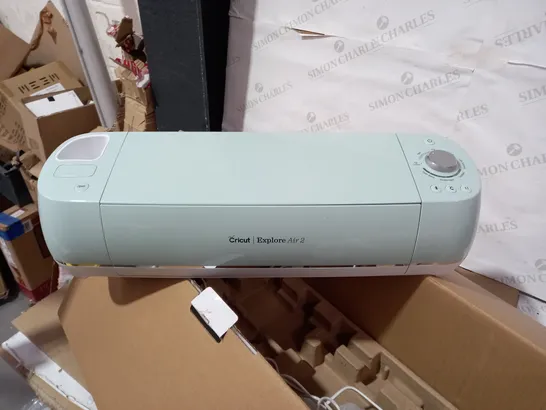 CRICUT EXPLORE AIR 2 CUTTER MINT  RRP £209.99