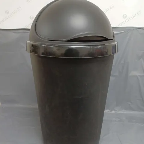 FLIP TOP DUSTBIN 