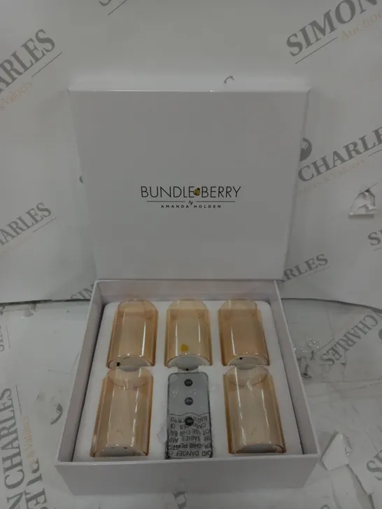 BOXED BUNDLEBERRY GOLD FLAME CANDLE SET