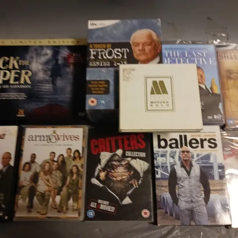 LOT OF 10 ASSORTED MEDIA ITEMS TO INCLUDE A TOUCH OF FROST BOXSET, BALLERS AND CRITTERS COLLECTION