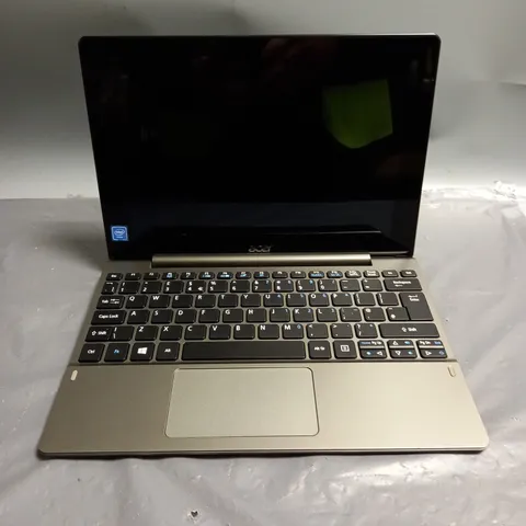 BOXED ACER ASPIRE SWITCH 10 V TABLET WITH DETACHABLE KEYBOARD 