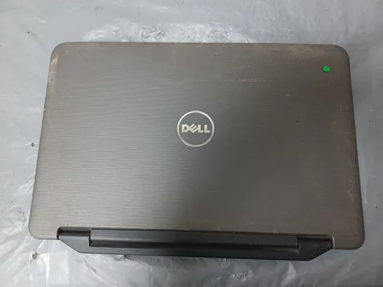 DELL VOSTRO 1540 15 INCH	I3 M370 2.40GHZ