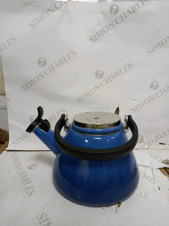 LE CREUSET STOVE-TOP KETTLE BLUE