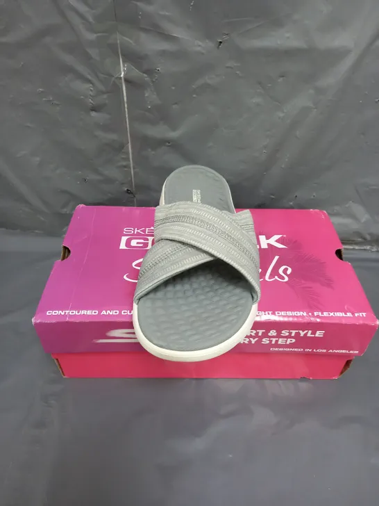 SKECHERS GO WALK SANDALS GREY SIZE 5