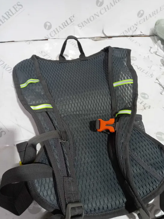 MOCHILA TREKKING CAMELLBACK TANLU HU