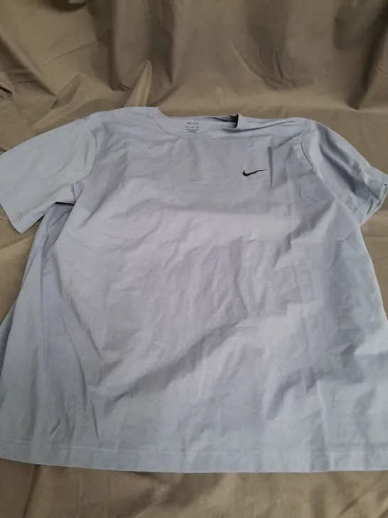 LIGHT BLUE NIKE DRI-FIT XL SHIRT 