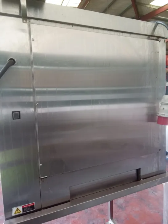 COMMERCIAL BKI SINGLE ROTISSERIE OVEN 