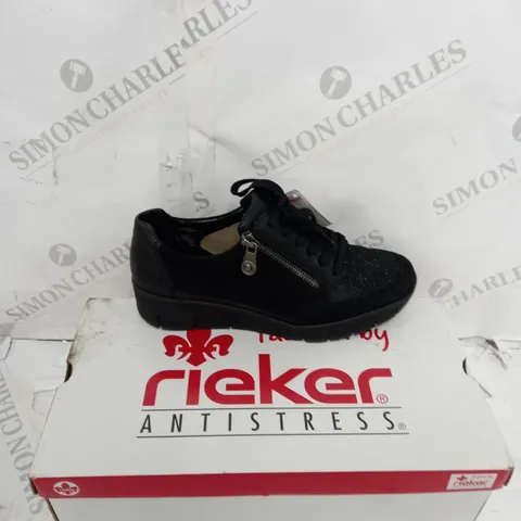 BOXED PAIR OF RIEKER WEDGE TRAINERS IN BLACK UK SIZE 4