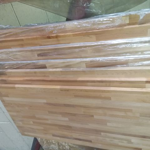 SOLID WOOD 27MM THICK WORKTOP APPROXIMATELY 3M 