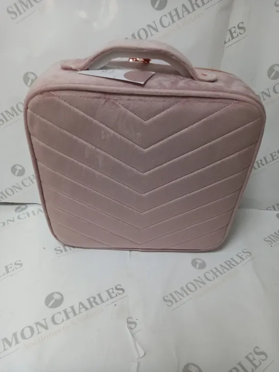 boxed pink vanity case with adjustable compartment's   