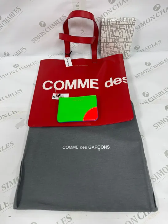 COMME DES GARÇONS LARGE LOGO HANDBAG WITH PURSE AND STORAGE BAG IN RED 