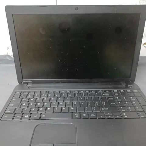 TOSHIBA SATELLITE PRO C50-A-1MX	15 INCH	I3-3110M 2.40GHZ