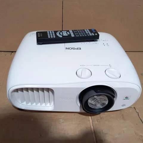 BOXED EPSON EH-TW7000 H961B LCD PROJECTOR