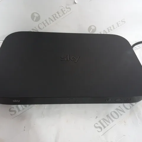 SKY Q BOX AND CABLES 