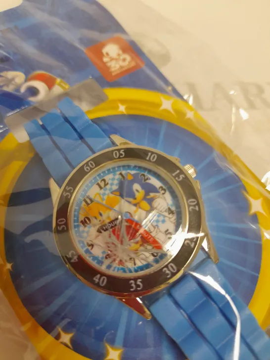 SONIC THE HEDGEHOG BLUE WATCH WITH STRAP DETAIL