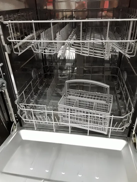 COMFEE FULLY INTEGRATED DISHWASHER - WHITE