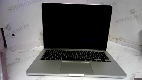 SILVER APPLE MACBOOK PRO CORE I5 128GB