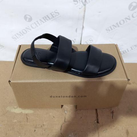 BOXED PAIR OF DUNE LONDON BLACK SANDALS SIZE 40