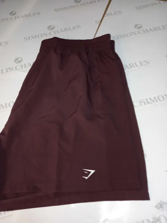 GYMSHARK TRAINING SHORTS SIZE XL