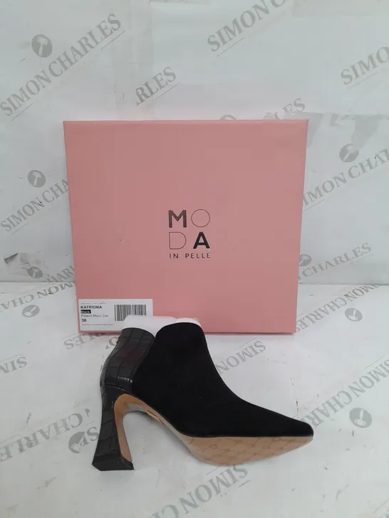 BOXED MODA IN PELLE KATRIONA SWOOSH HEEL BOOT BLACK 36 