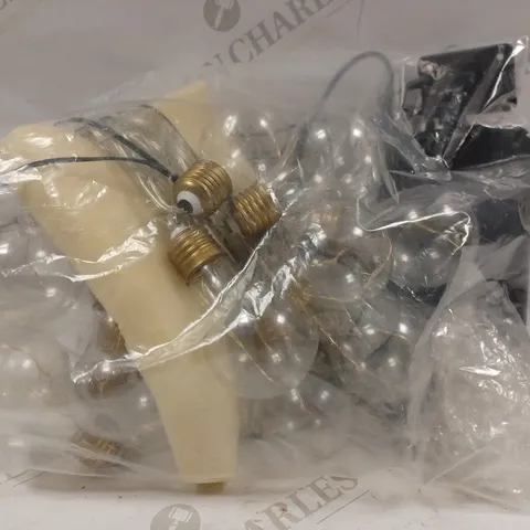 BUNDLE OF SOLAR POWERED CONNECTED LIGHT BULBS 